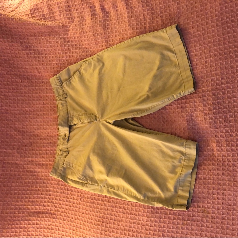 Khaki Cropped Pants